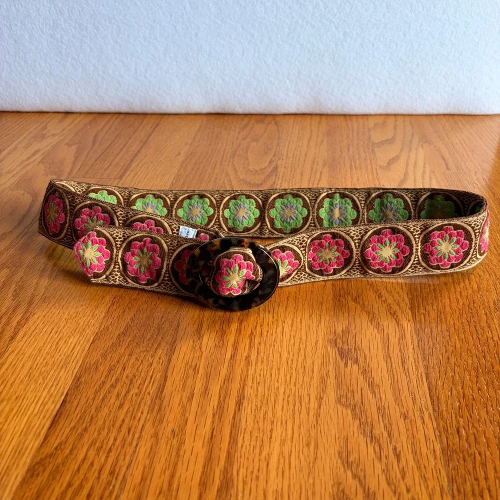 Hadley Pollet Embroidered Floral Fabric Belt Tortoiseshell Buckle Reversible OS